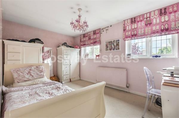 Priory Field Drive, Edgware